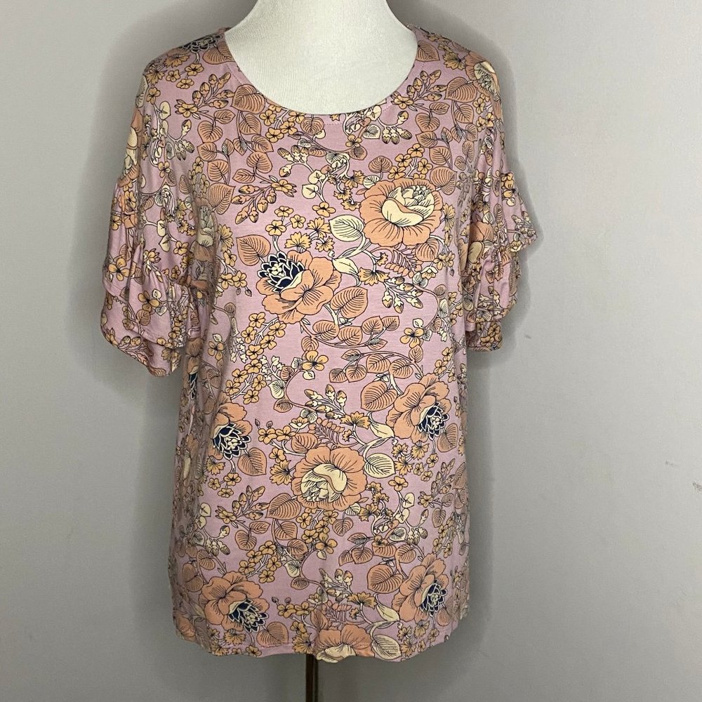 NWT Agnes & Dora Floral Frill Sleeve Top